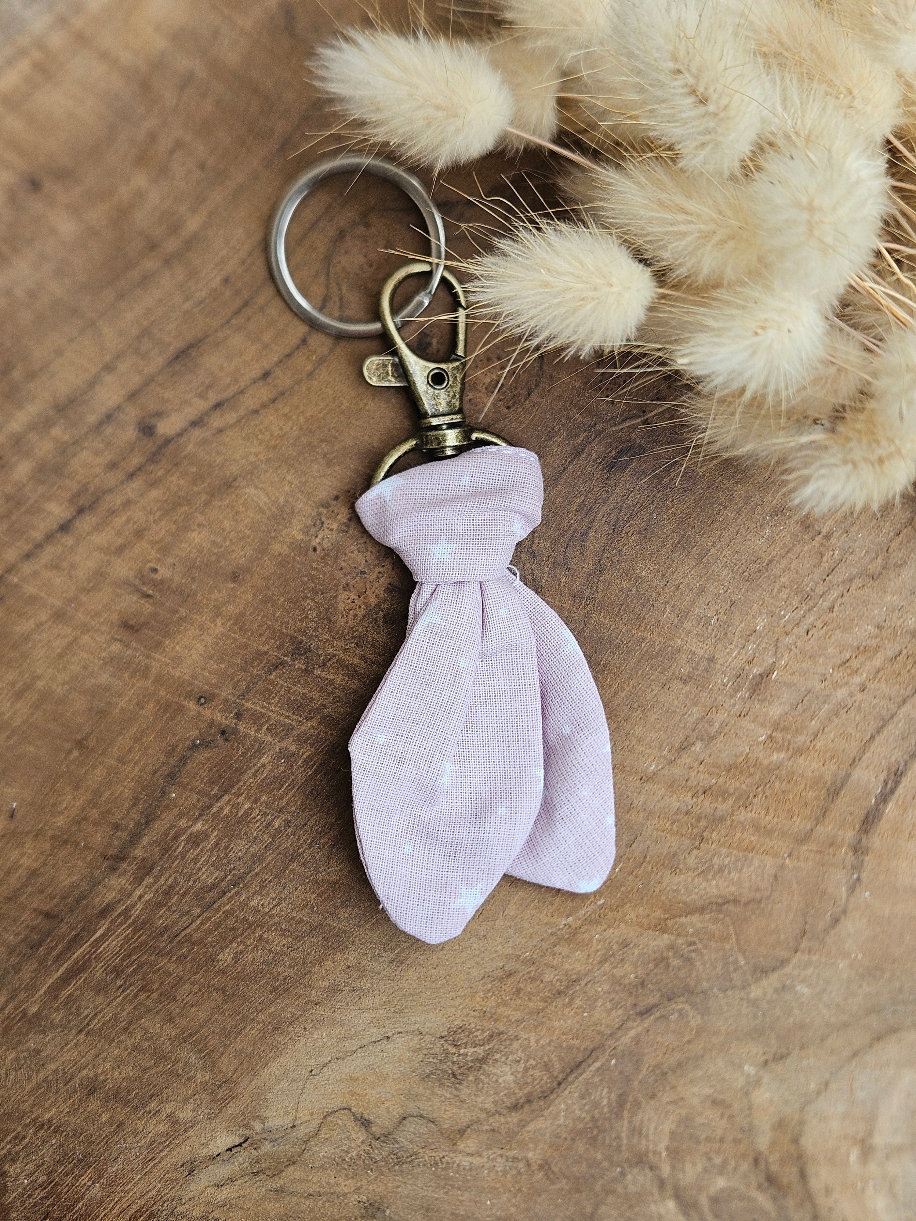 Porte-clés nœud en tissu upcycling
