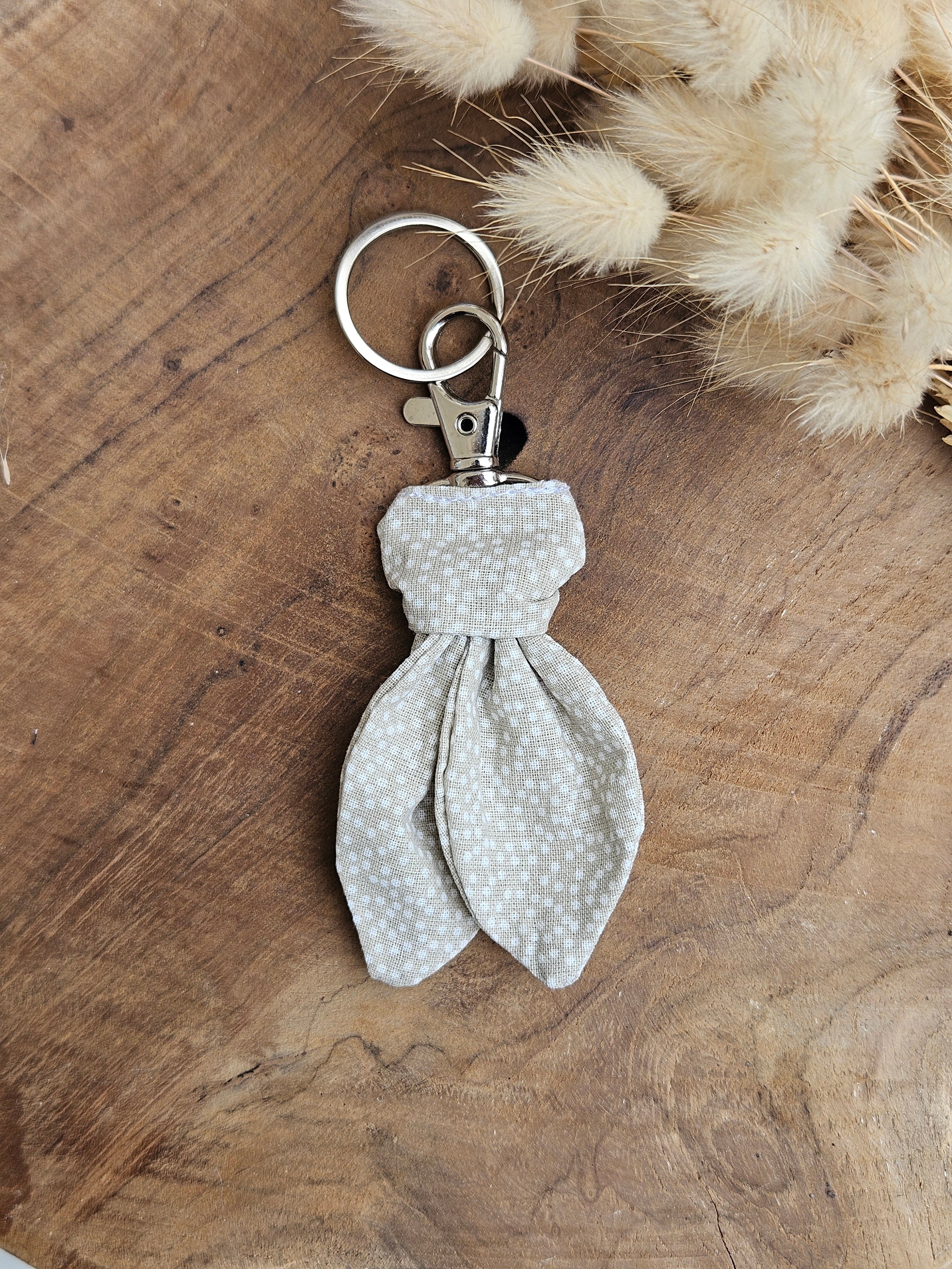 Porte-clés nœud en tissu upcycling