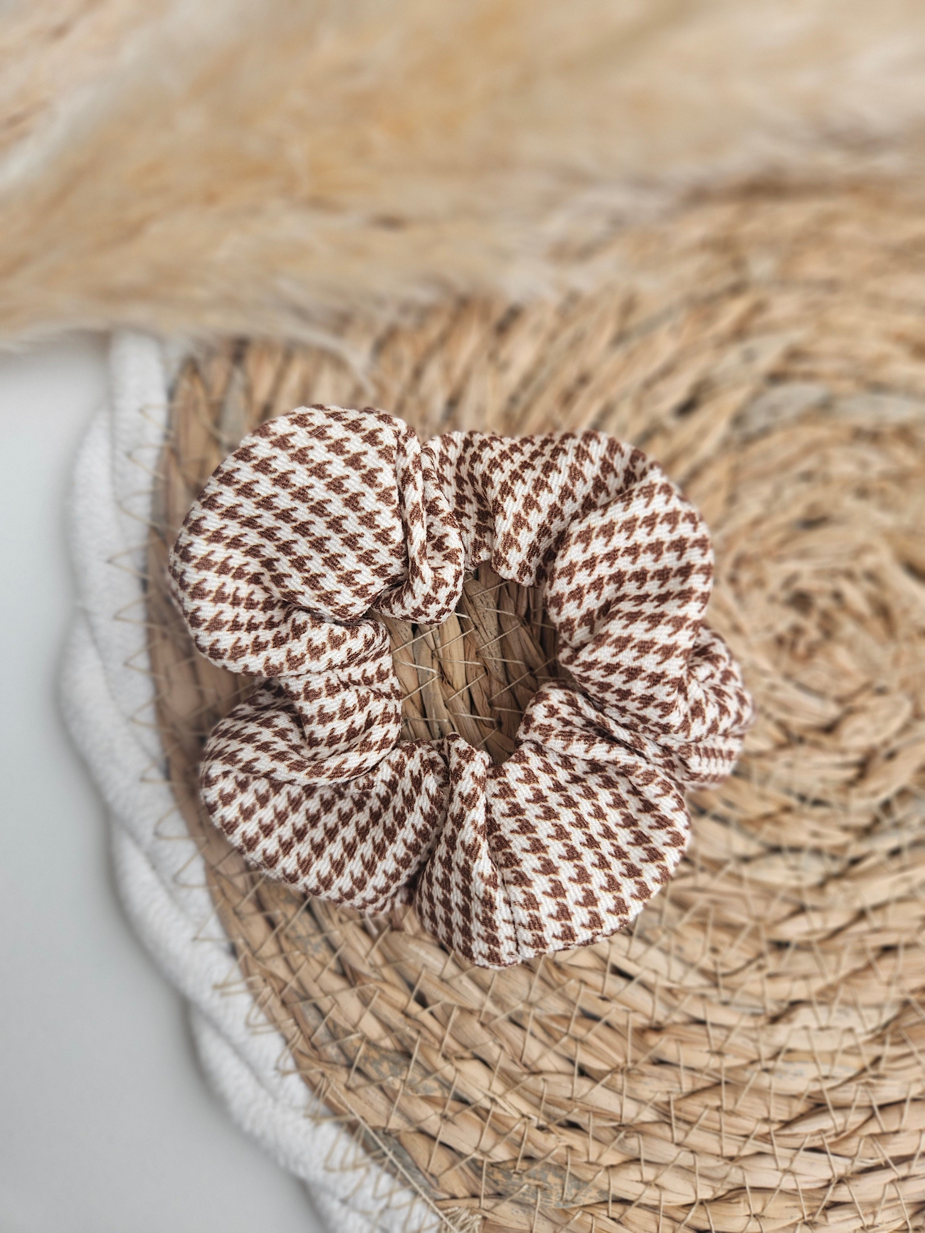 Chouchou upcyclé – Couleurs terre & soleil