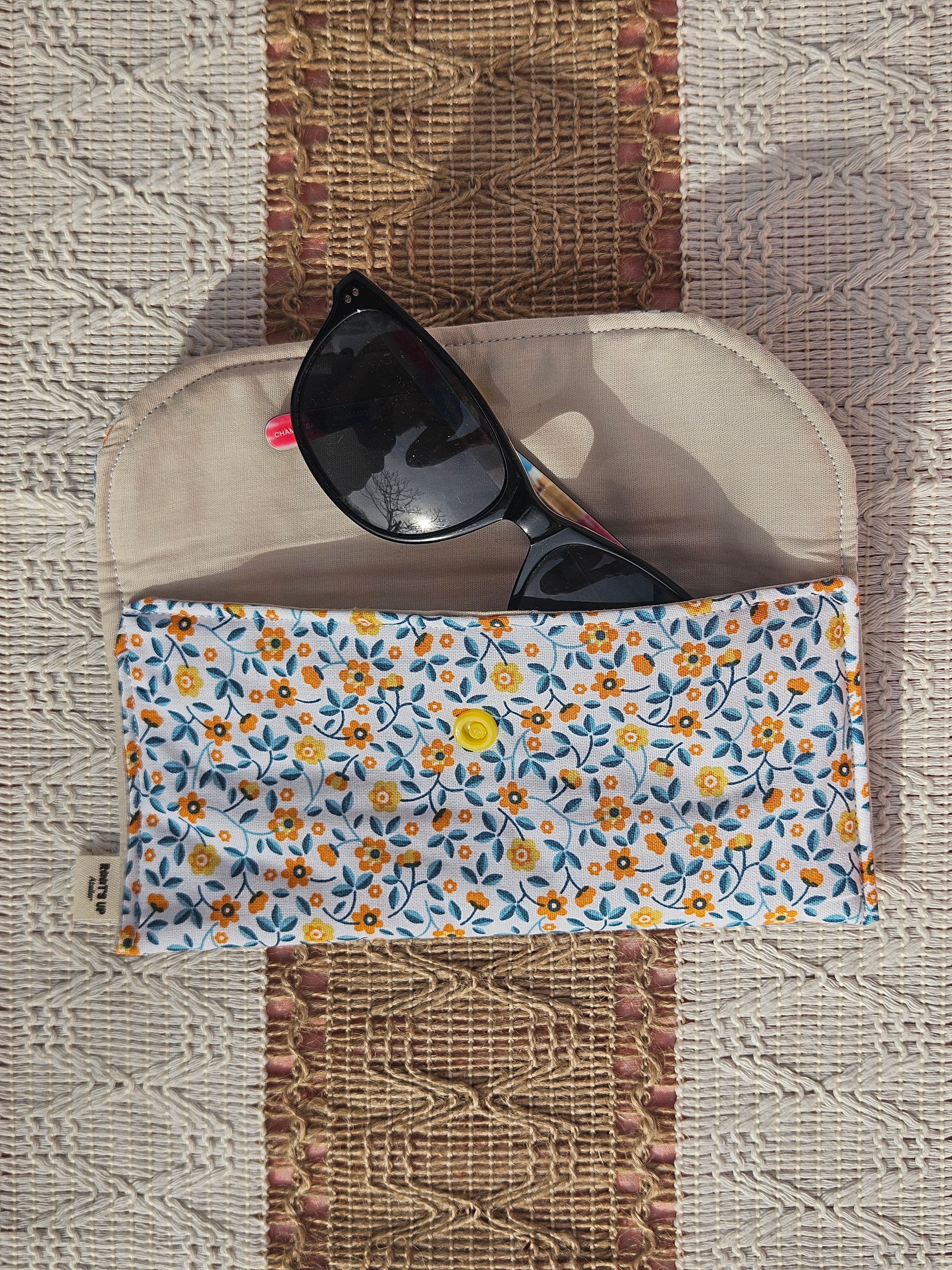 Étui à lunettes – Nouvelle collection – Pièce unique upcyclé