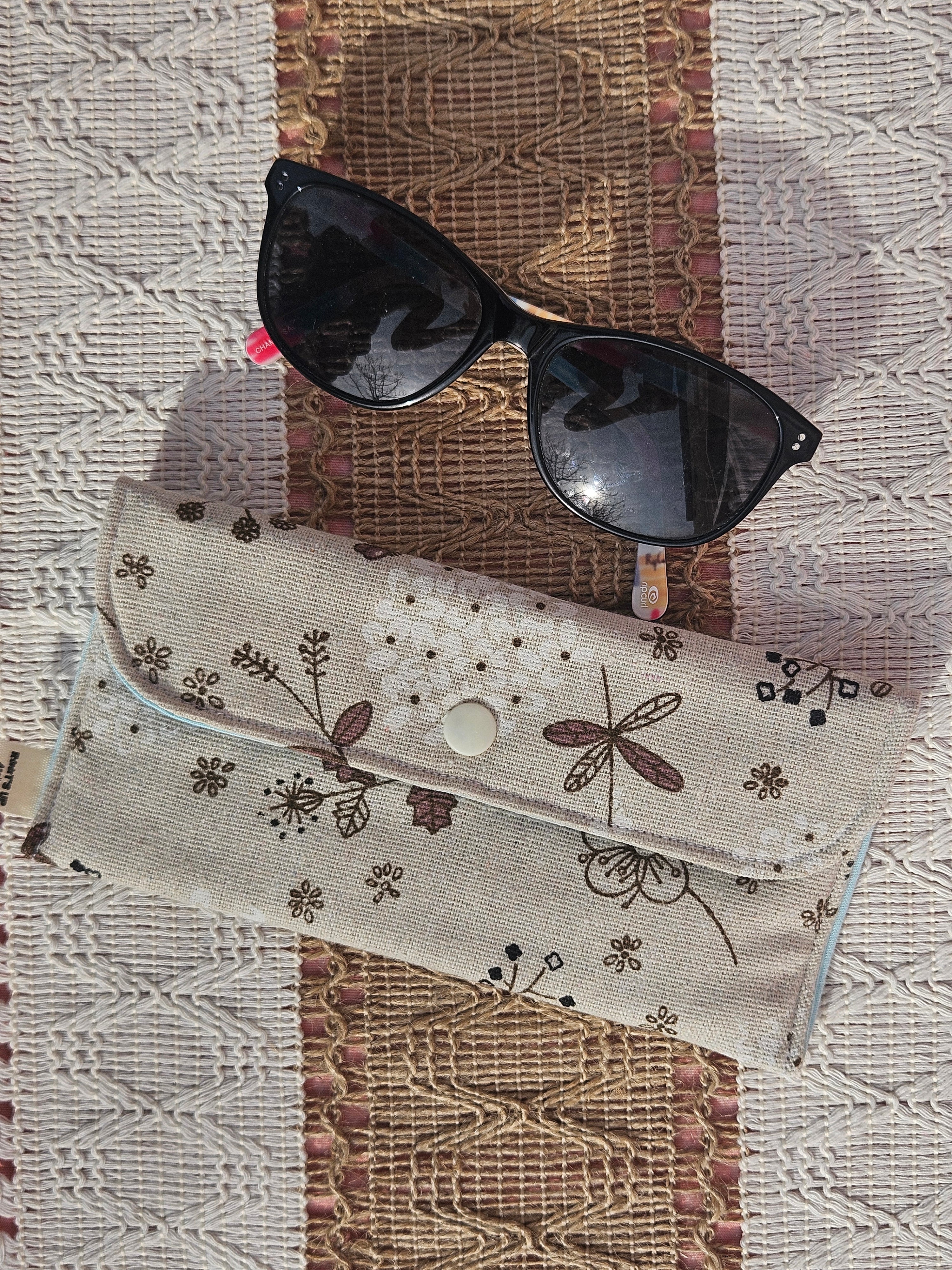 Étui à lunettes – Nouvelle collection – Pièce unique upcyclé