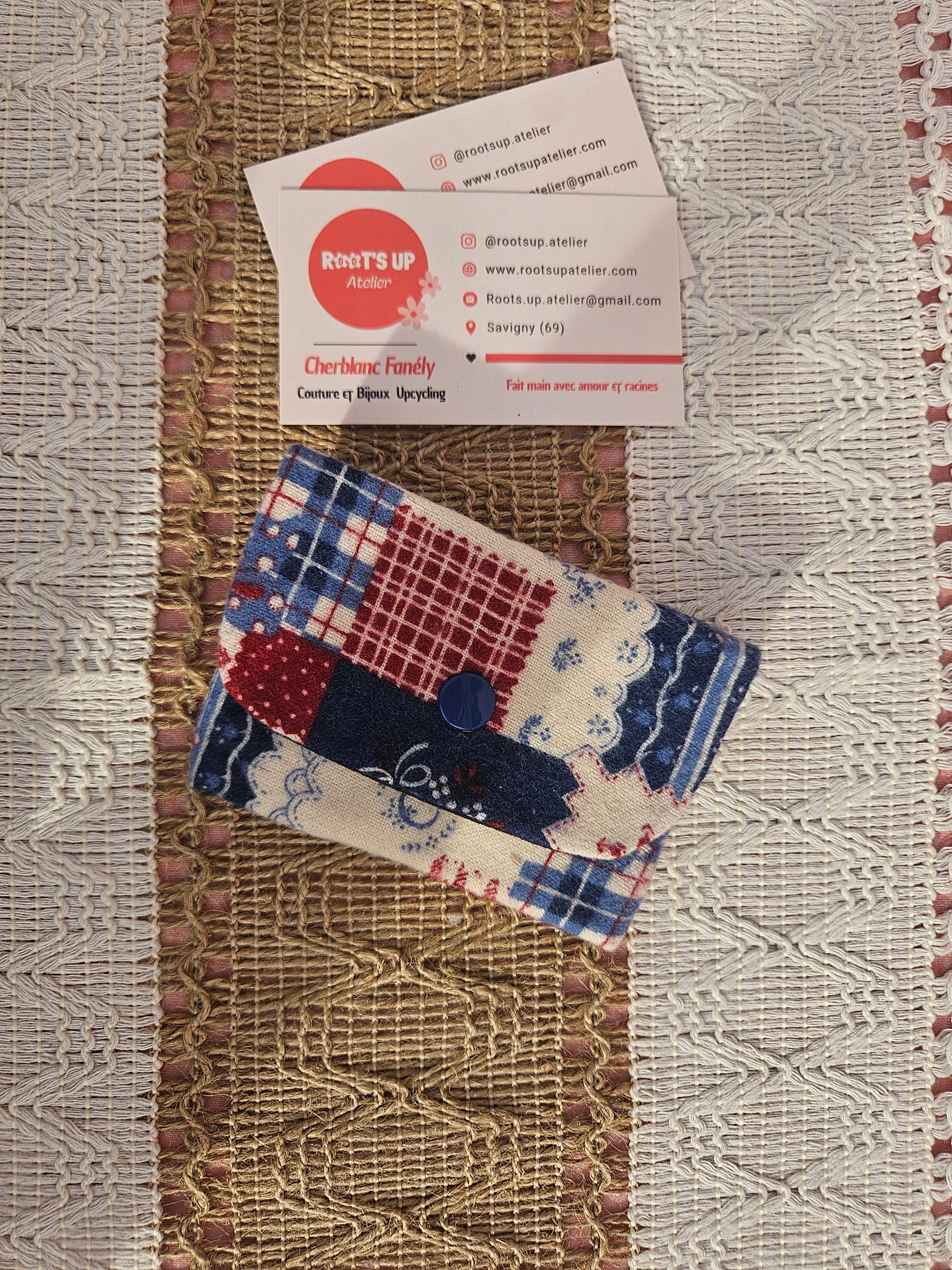 Porte-cartes – Pièce unique upcyclé