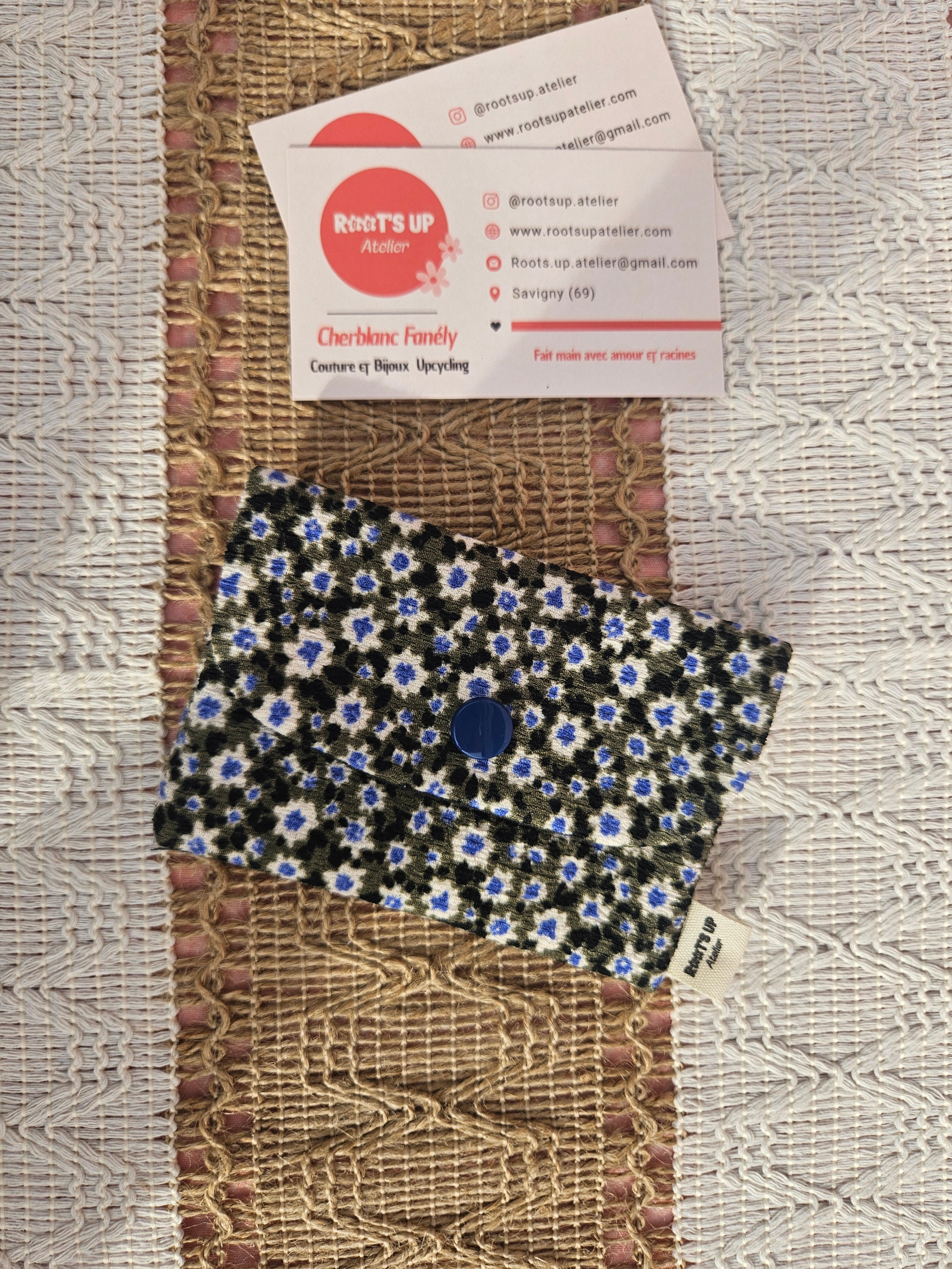 Porte-cartes – Pièce unique upcyclé