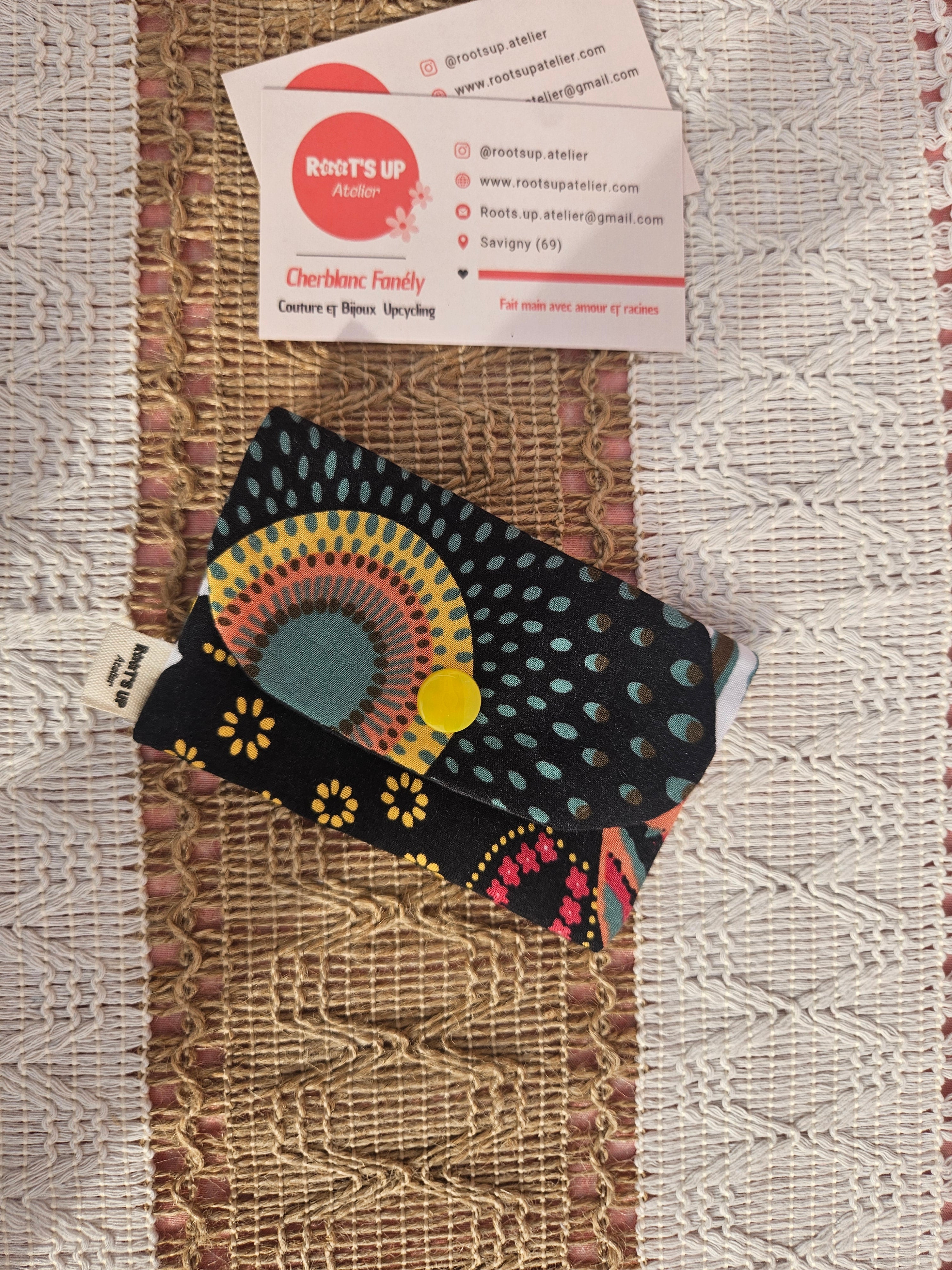 Porte-cartes – Pièce unique upcyclé