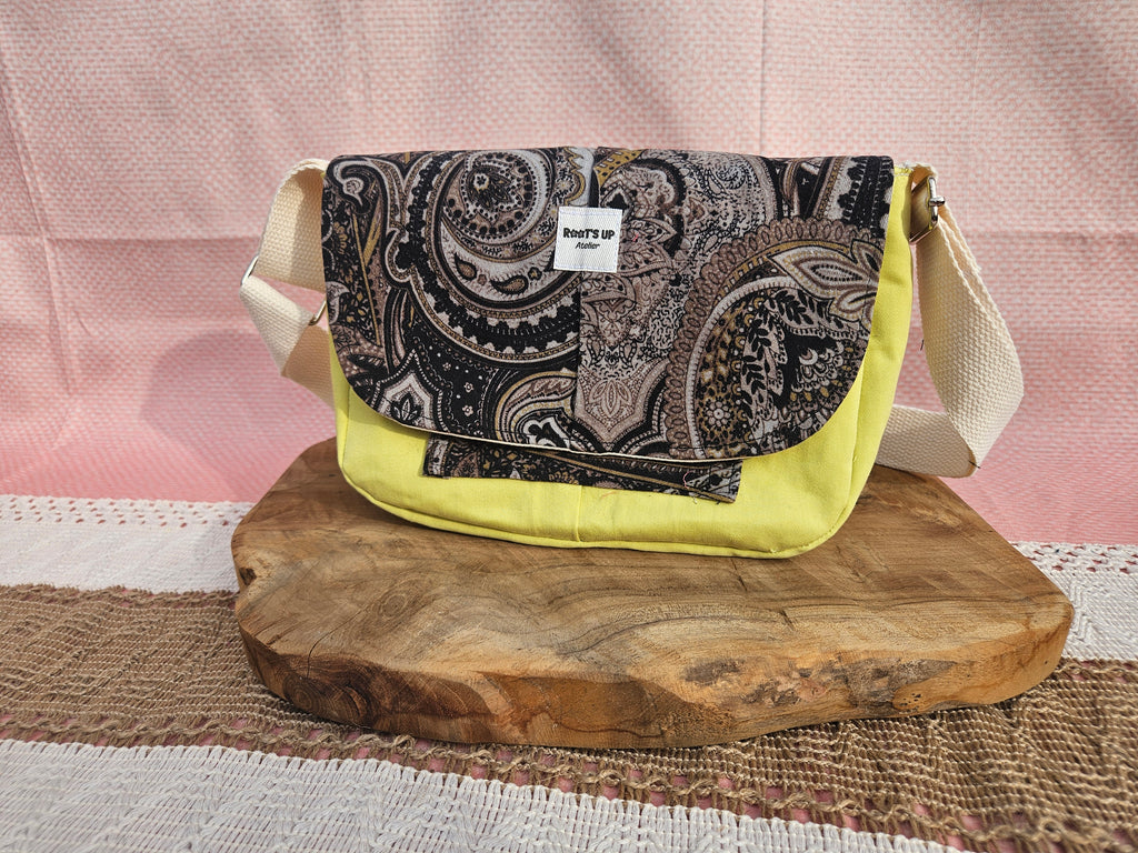 Sac à main à rabat – Pièce unique upcyclée