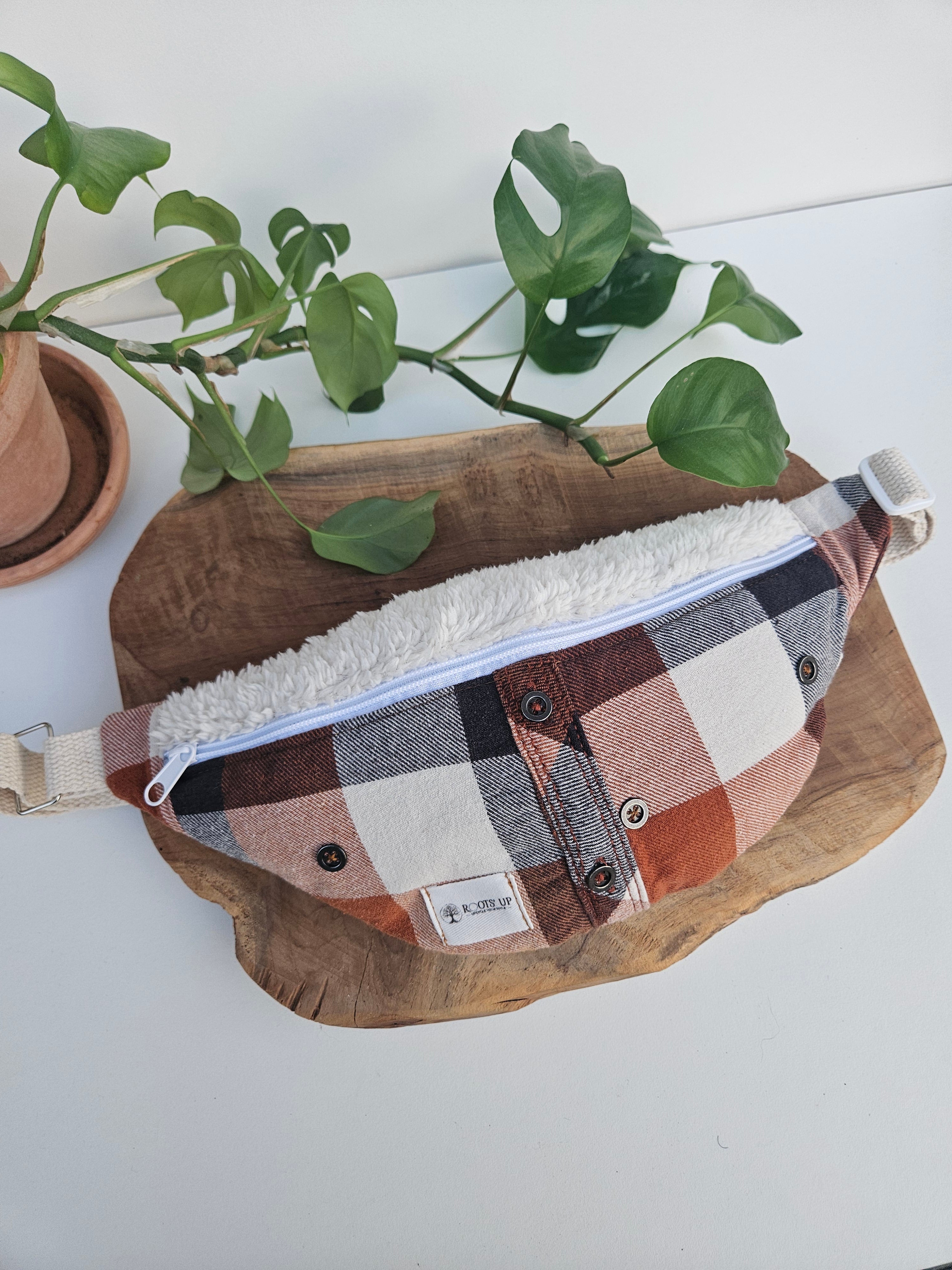 Sac banane a carreaux