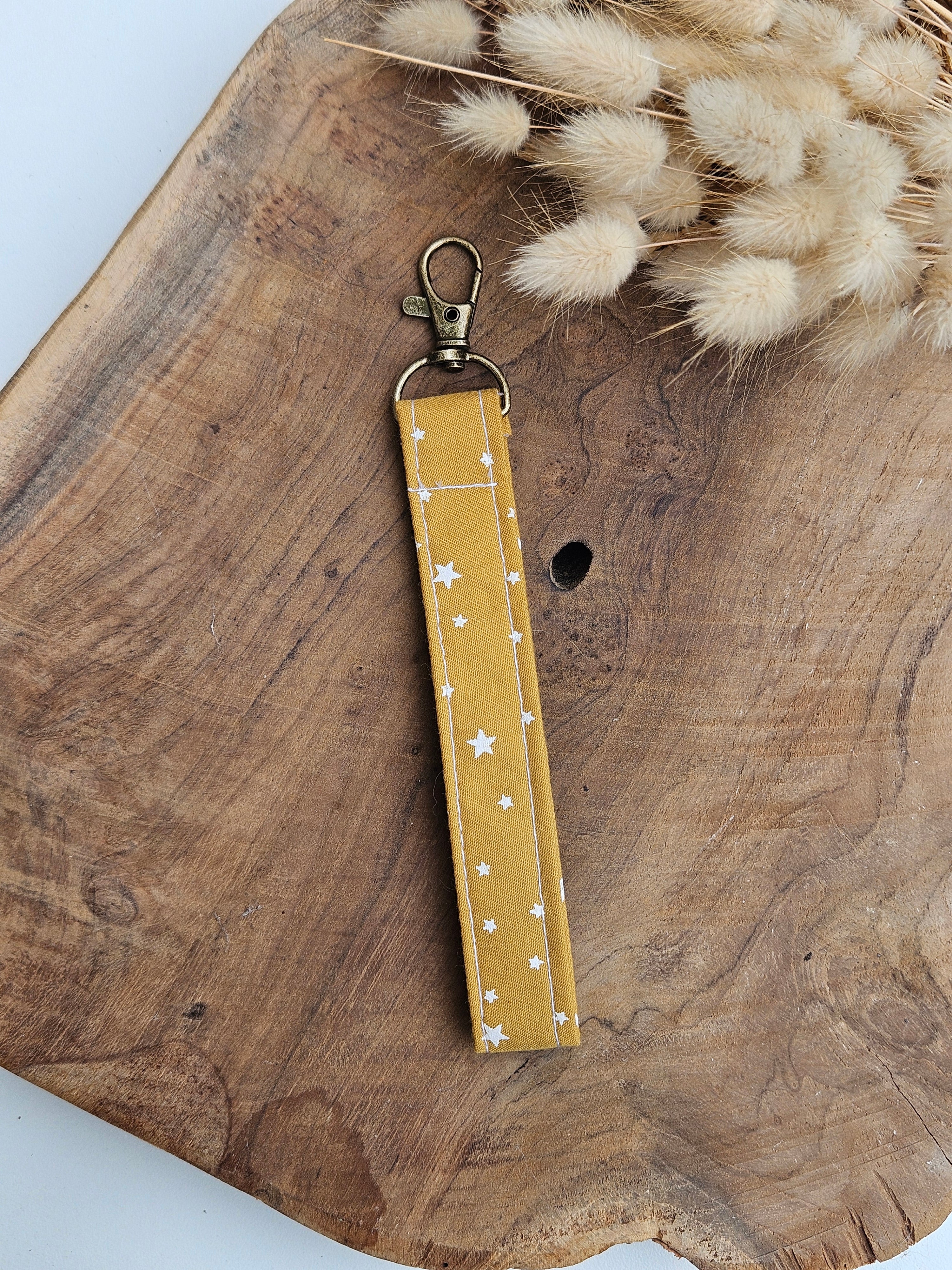 Porte-clés en tissu upcyclé