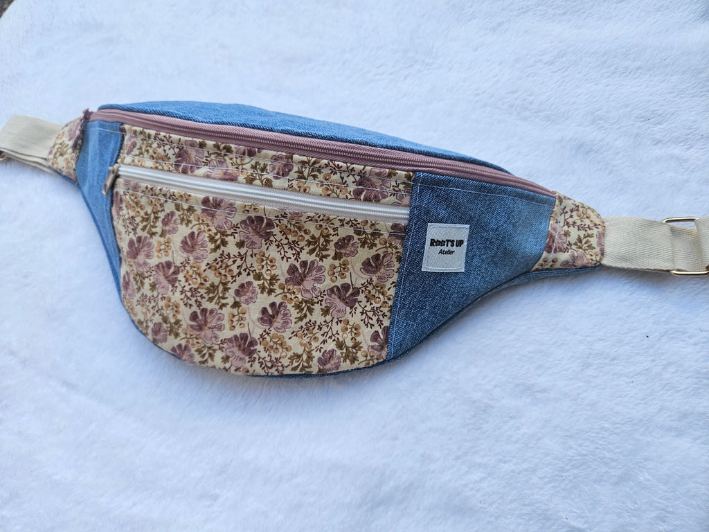 Banane Jean Bleu – Fleurs Violettes