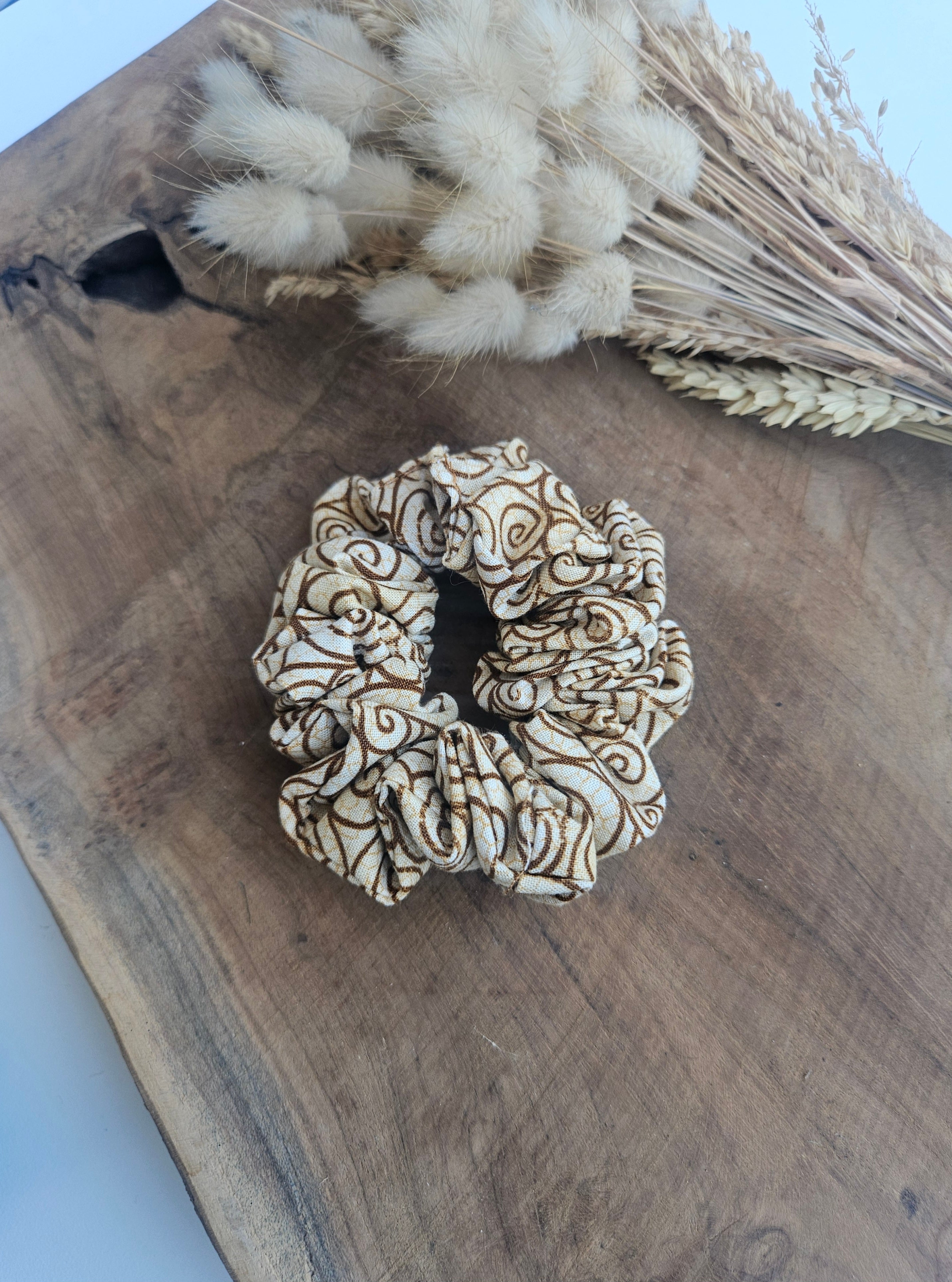 Chouchou upcyclé – Couleurs terre & soleil