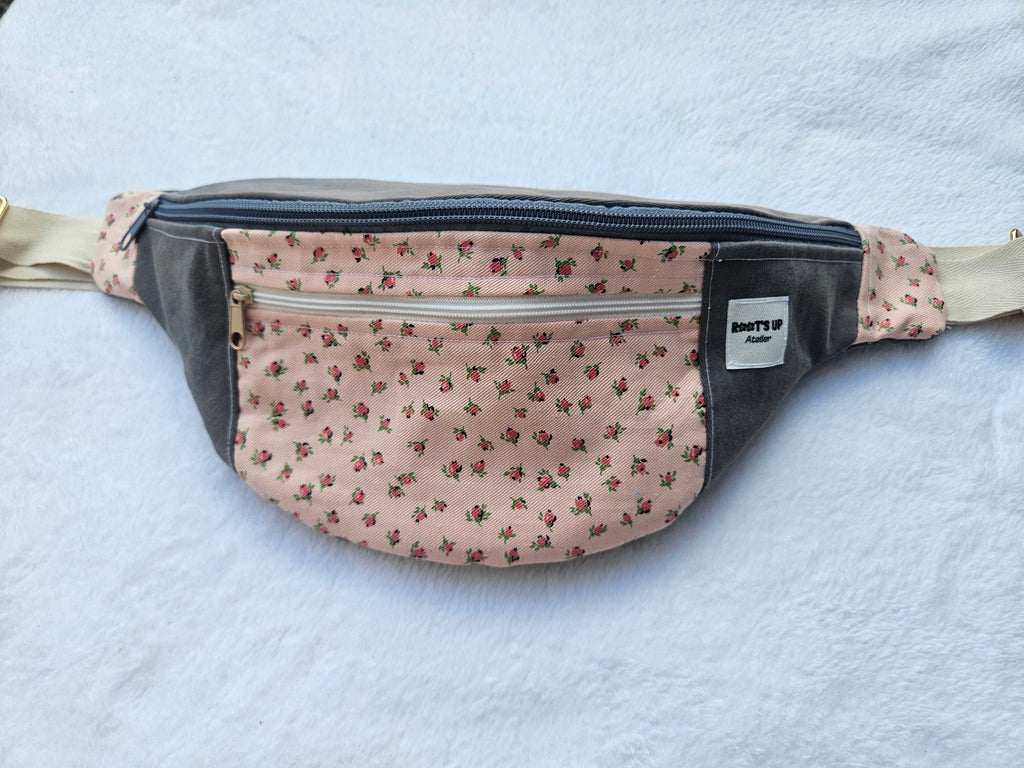 Banane Jean Gris – Fleurs Roses