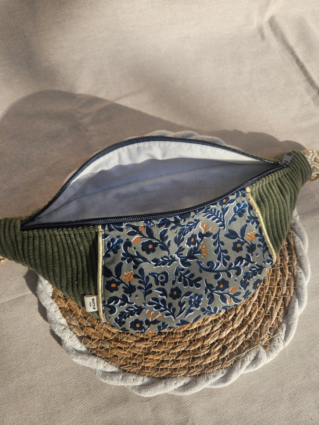Sac Banane en Velours Côtelé Vert Olive et Imprimé