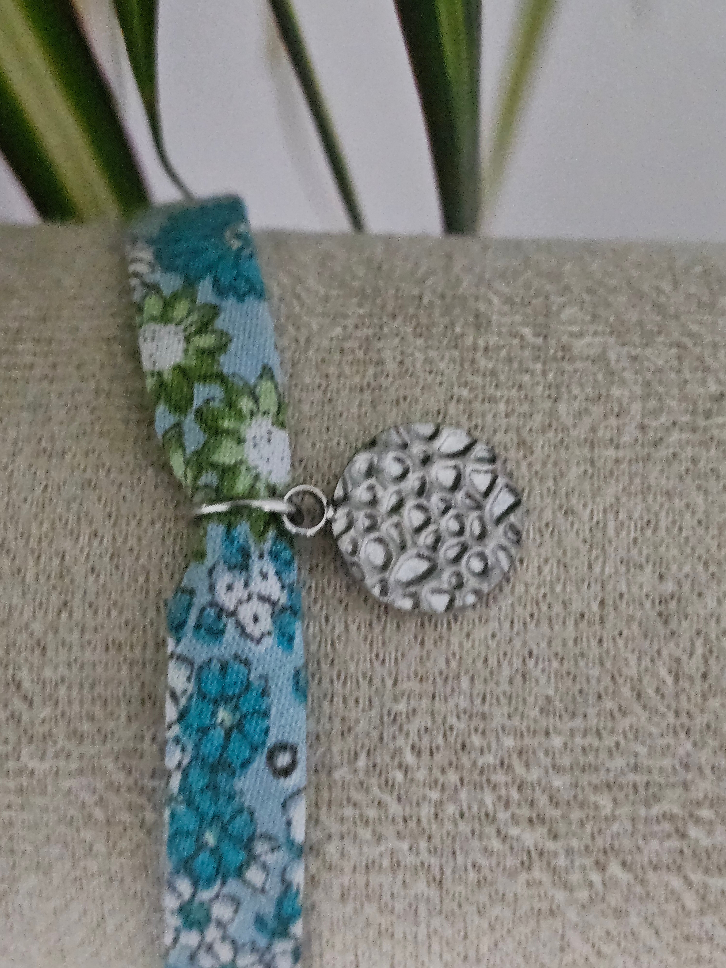 Bracelet fleuri Bleu