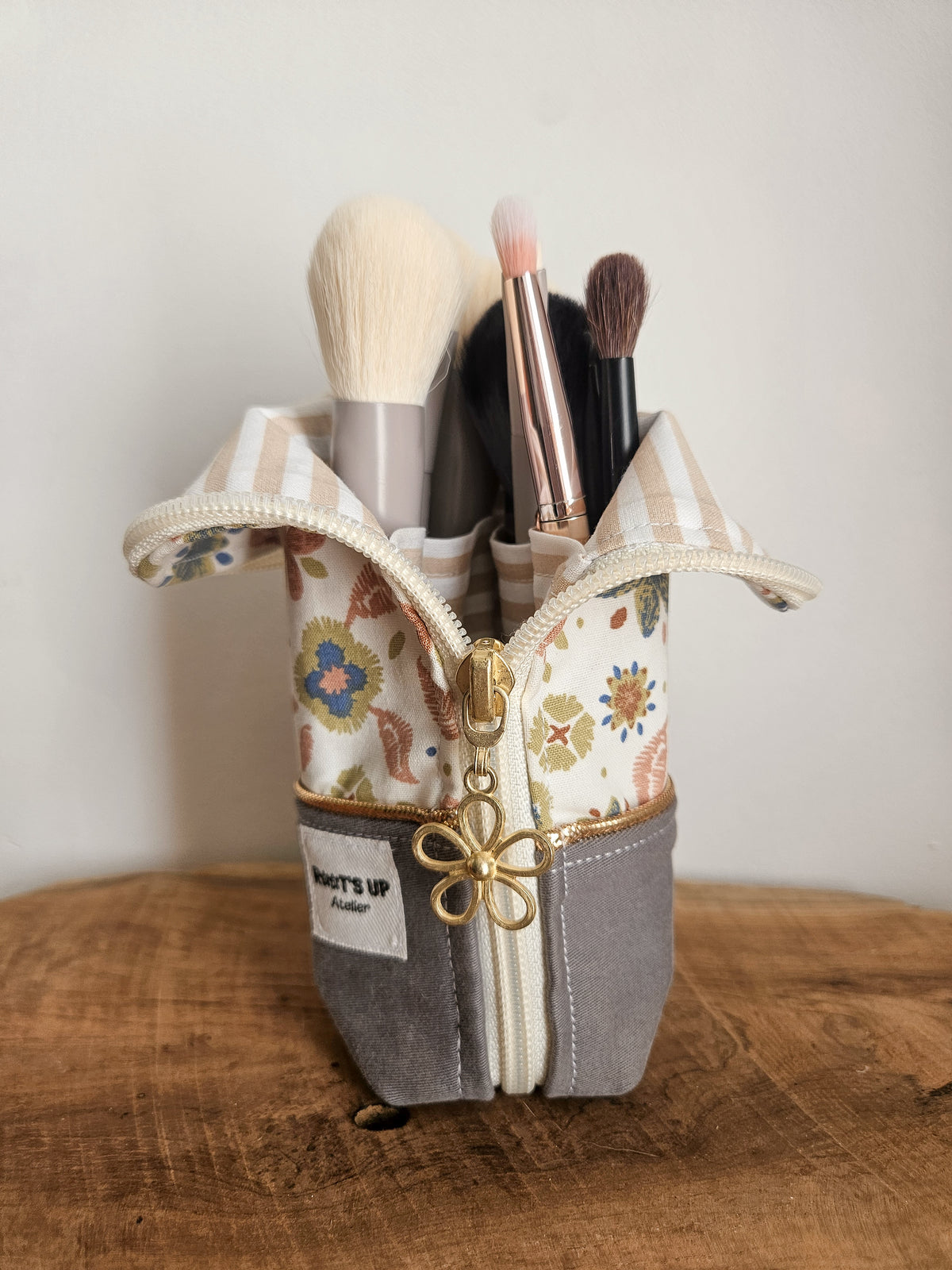 Trousse Pot Multifonction – Maquillage & Rangement